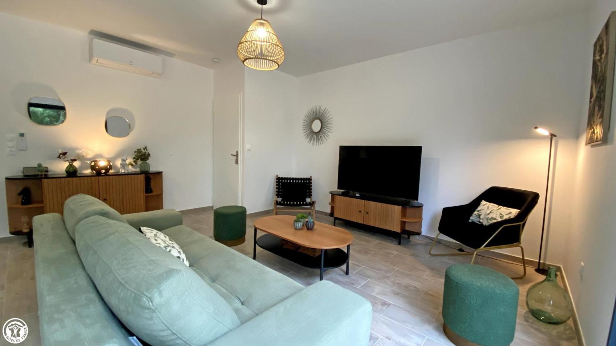 Breakislebed 3 Maisons Chu Limoges Isle Exterior foto