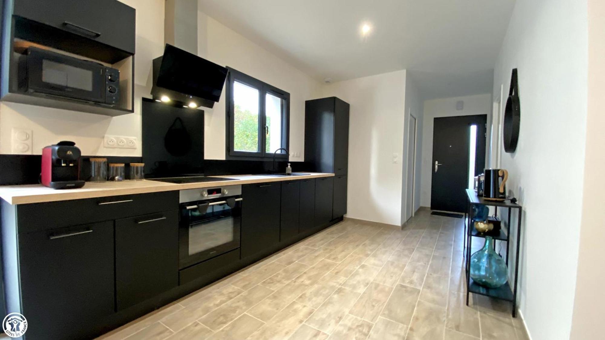 Breakislebed 3 Maisons Chu Limoges Isle Exterior foto